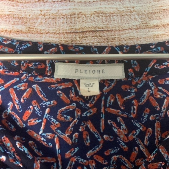 Pleione Split Neck Top - Picture 2 of 5